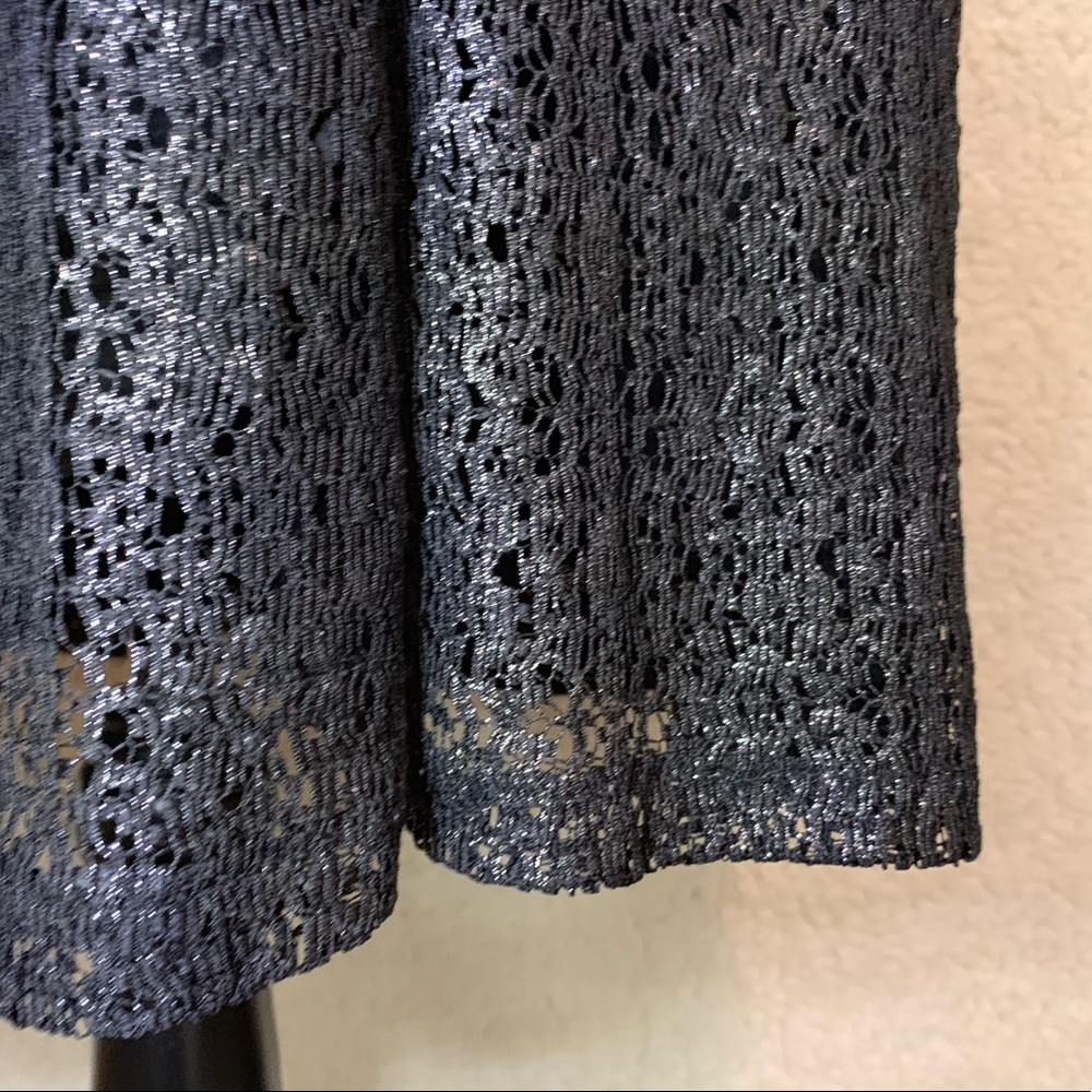 🌵 New York & Company Stretch Skirt Size Small 🌵 - Picture 3 of 5